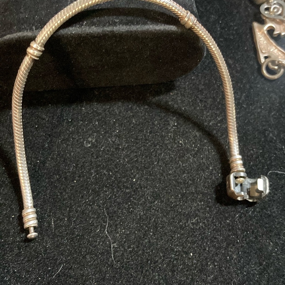 925 traditional Pandora bracelet